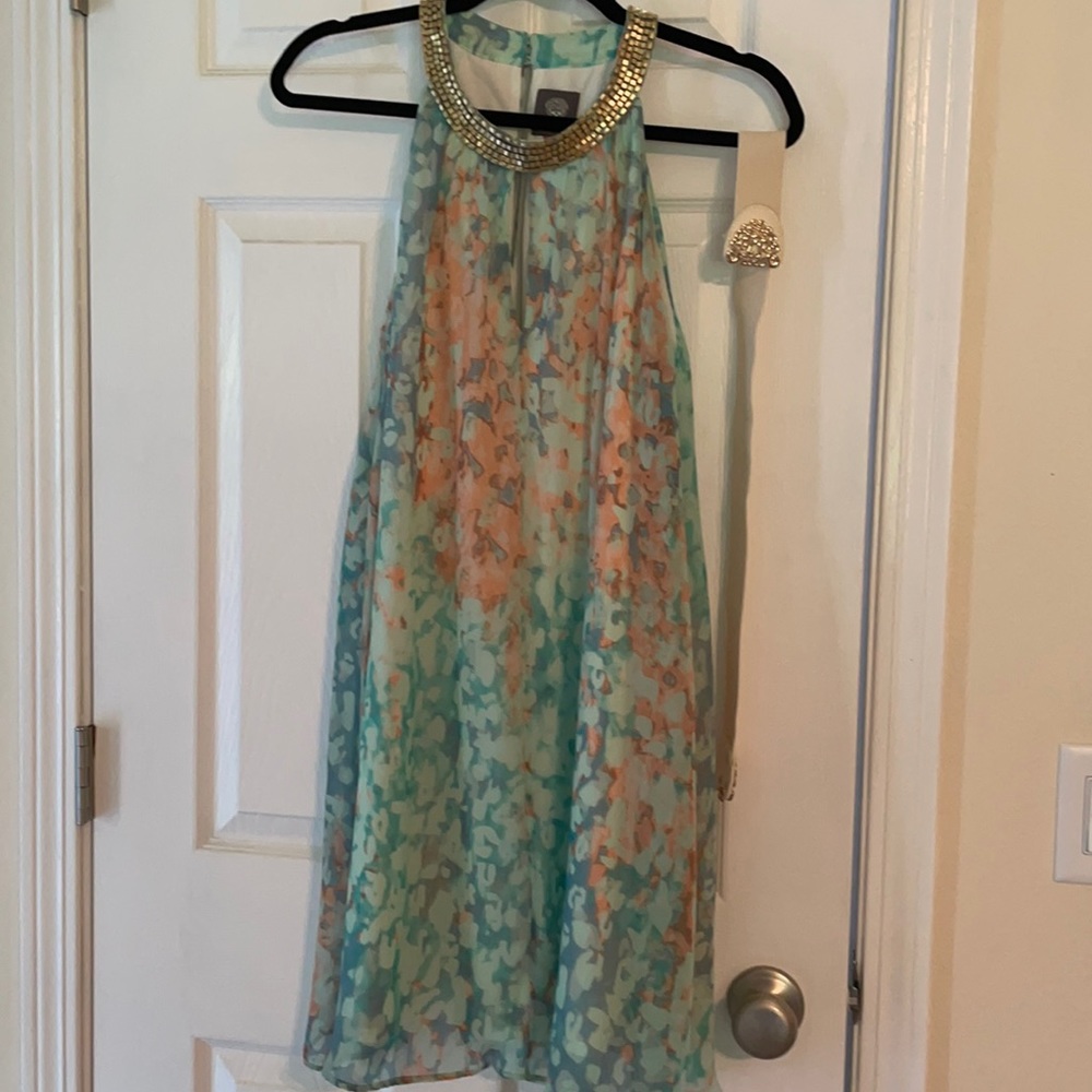 Dress with belt